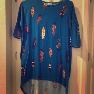 LulaRoe feather shirt.